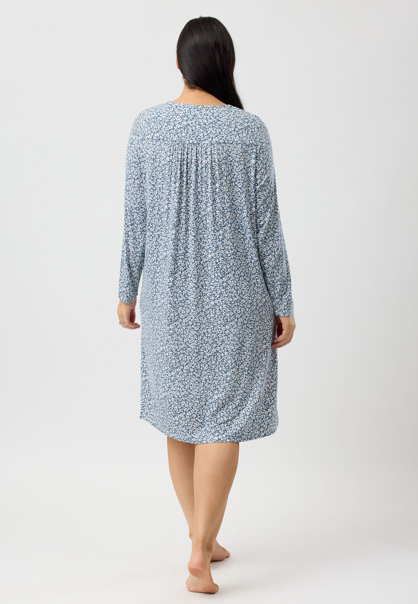 PETALS SMOCKING NIGHTIE SLATE - Y329P5