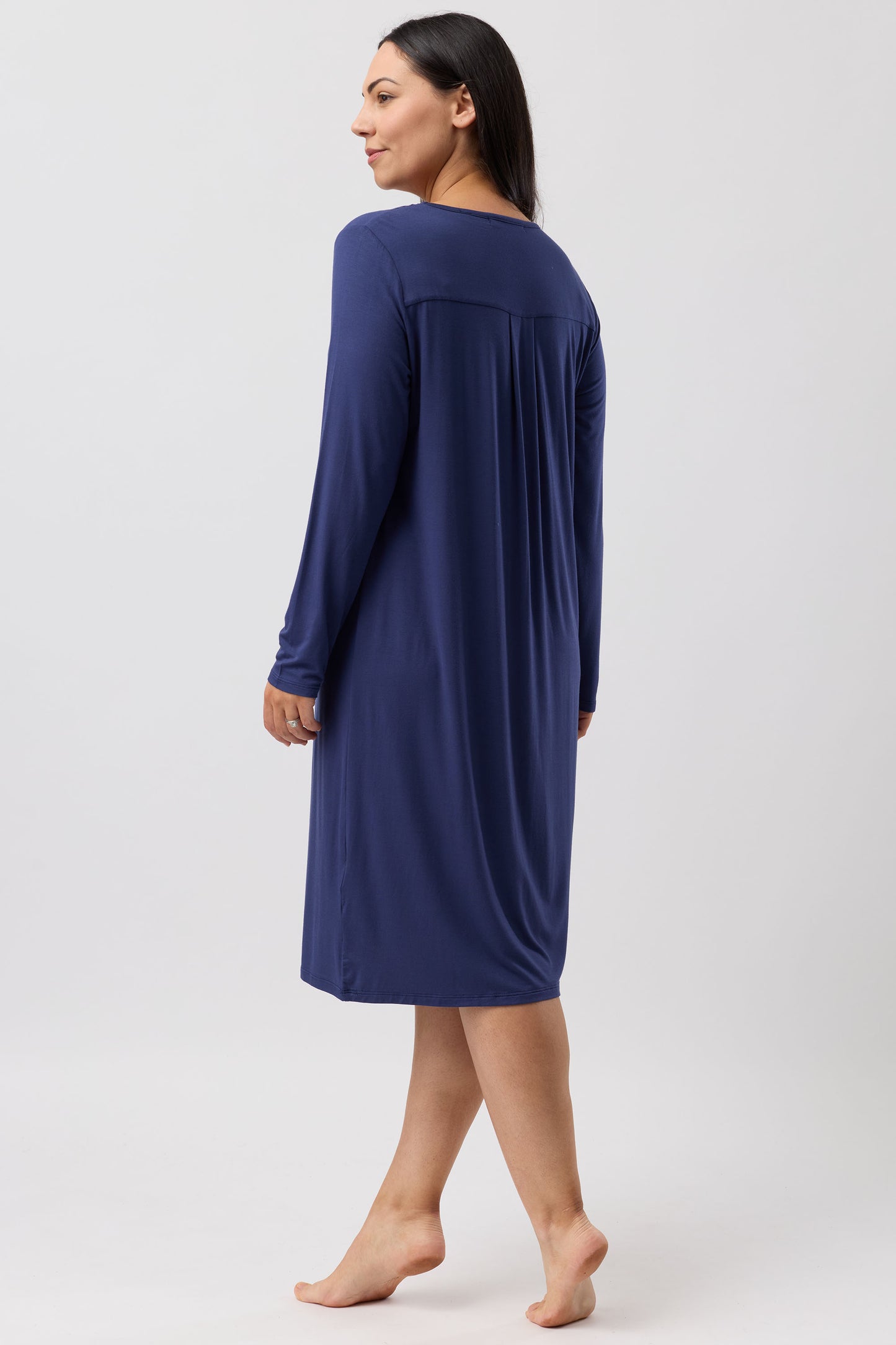 DIAMOND PLEAT NIGHTIE NAVY - Y334DP