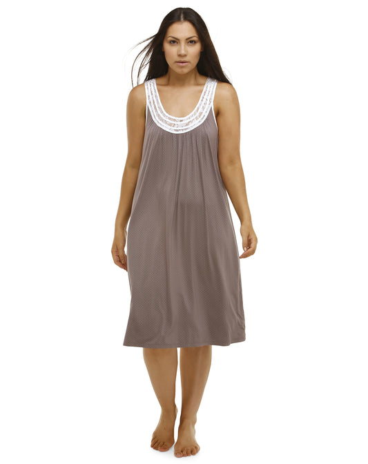 YUU SLEEVELESS RAIN SPOT CHEMISE LATTE - Y442